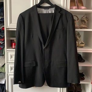 Banana Republic Men’s Suit